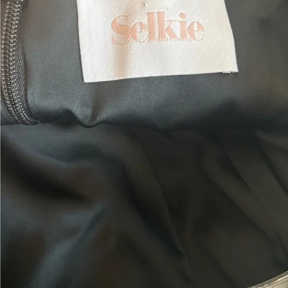 Selkie Caviar Turner Dress - Picture 6 of 6